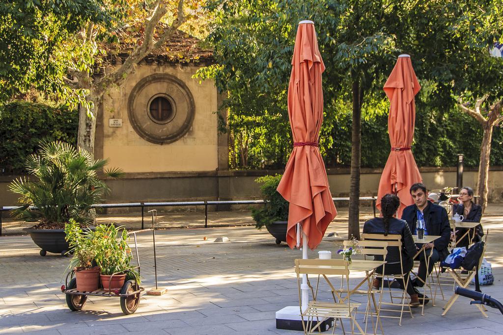 Habitat Apartments Batllo Barcelona Bagian luar foto